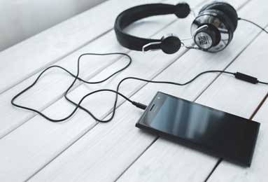 意甲媒体透露：米兰和迈尼昂就续约问题达成口头协议，经纪人是关键